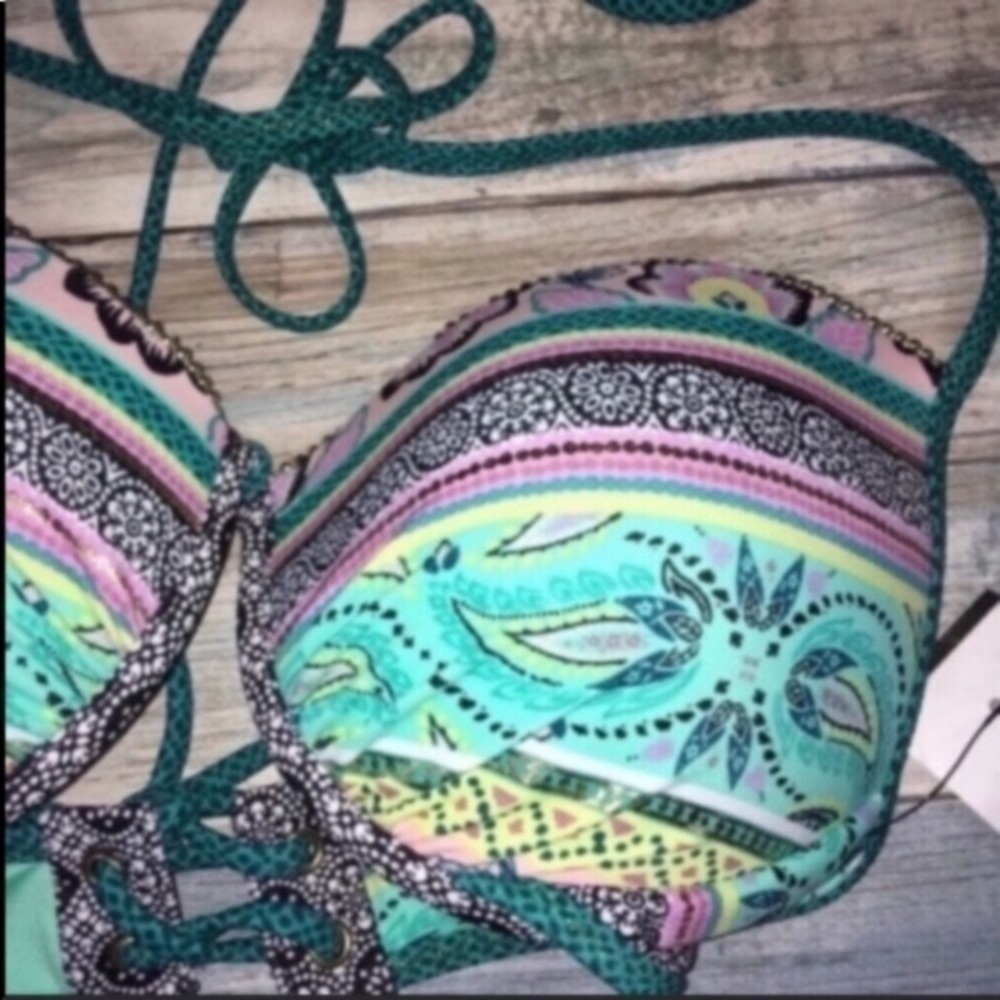 Shade & Shore Green Push Up Bikini Top - Picture 3 of 6